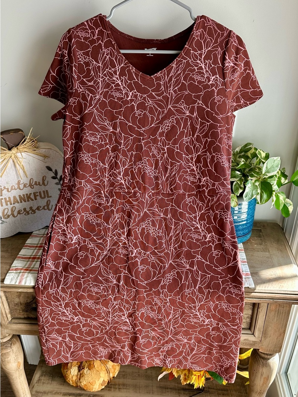 Duluth Trading Co. Women’s Short Sleeve V-Neck Dress in Burgundy Floral Print